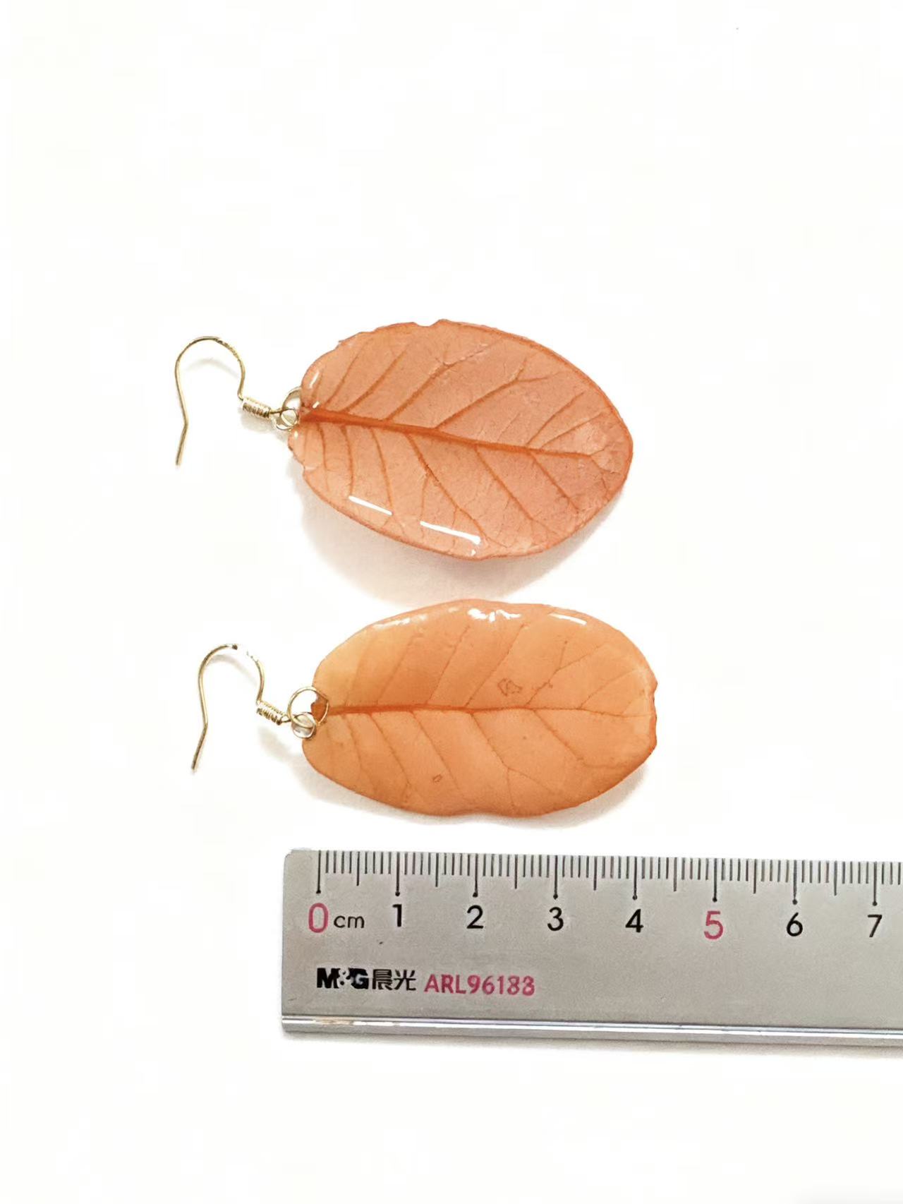 “Leaflight · Gentle Bloom” Handmade Earrings — Preserved Pink Leaf in Resin - Image 3